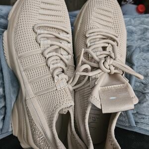 Women's Neutral Beige Knit Athletic Sneakers